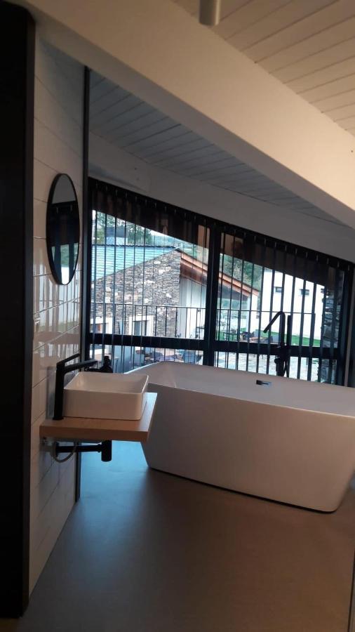 Hotel Rural O Cruce Do Burgo Friol ภายนอก รูปภาพ